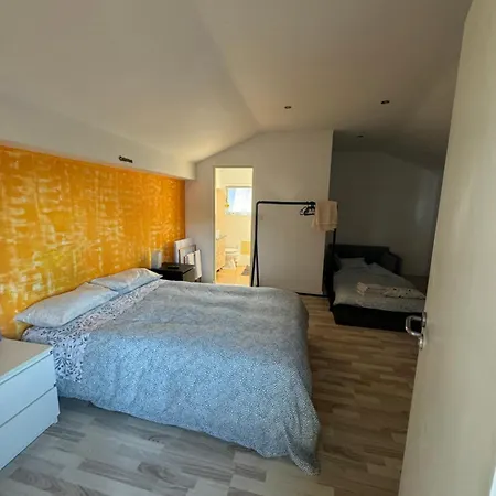 Kika House Lägenhet *